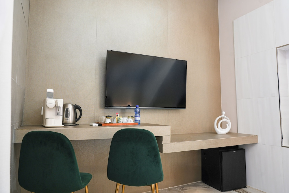 Corso Boutique Luxury Rooms 38/48