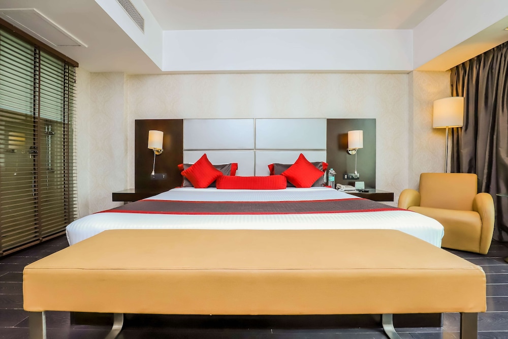 Radisson Hotel Sector 29 Gurugram 10/57