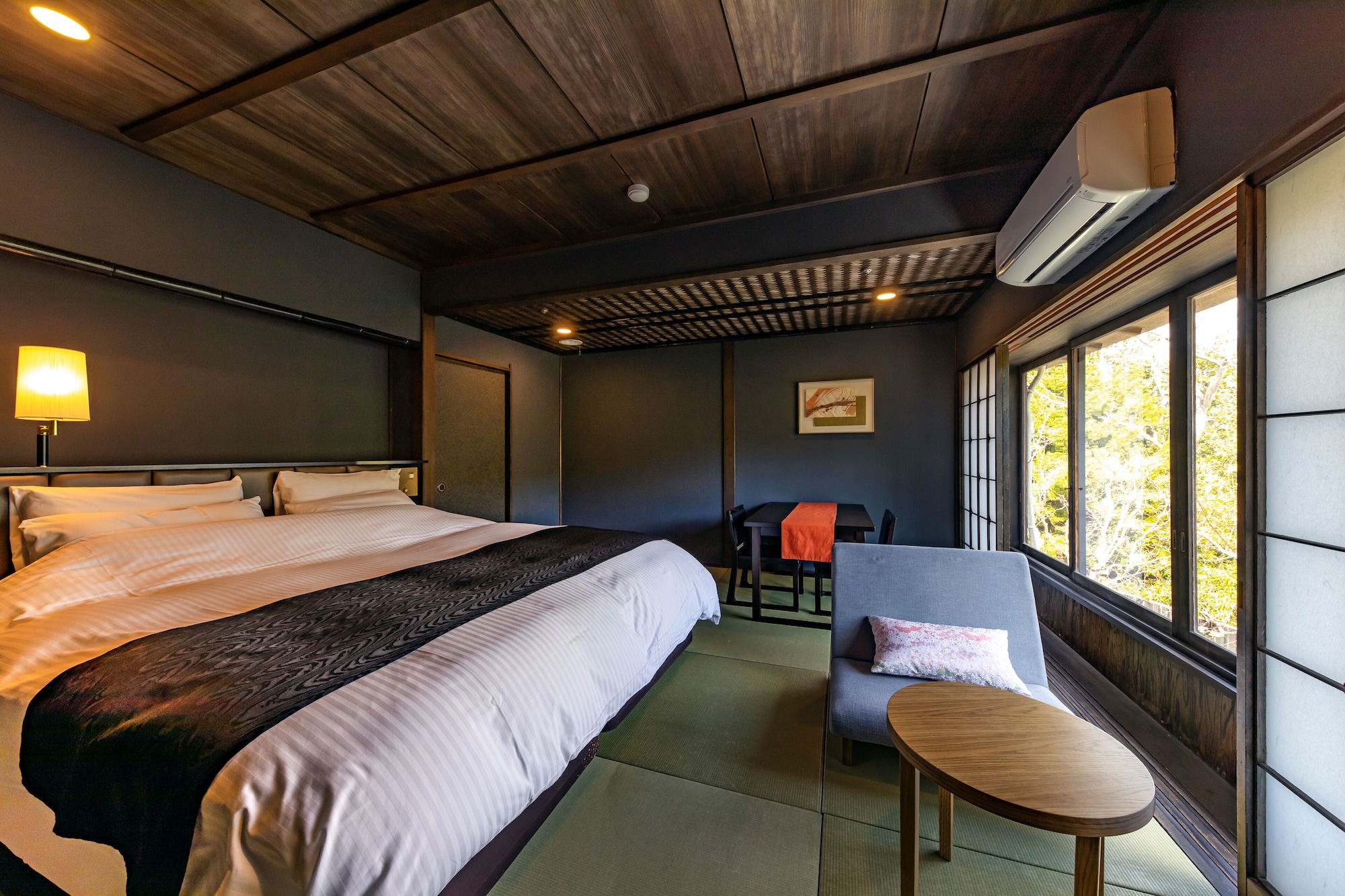 Superior, King Bed, Hot Spring Bath