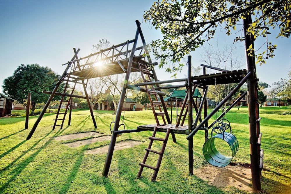 Greenway Woods Resort 24/50