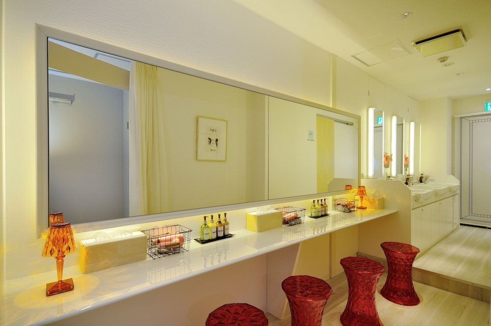 Spa &amp; Capsule Hotel GrandPark-Inn Kitasenju - Caters to Men 49/50