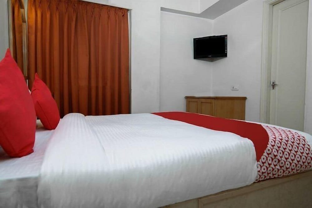 Hotel Kanchandeep 9/38