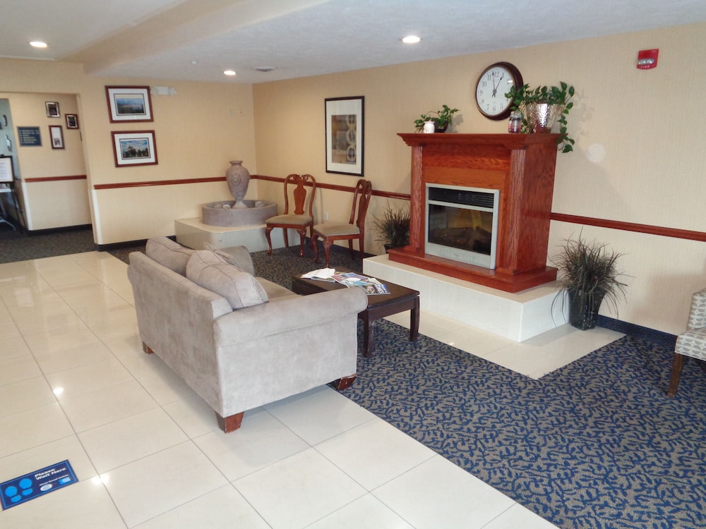 Fairgrounds Inn 14/42