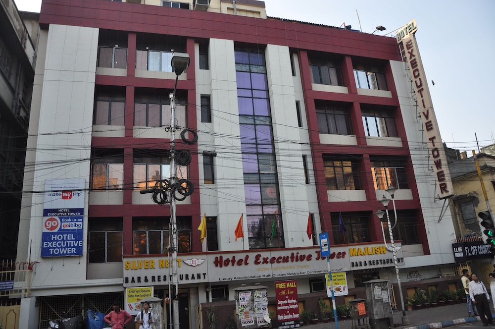 HOTEL EXECUTIVE TOWER 5/50