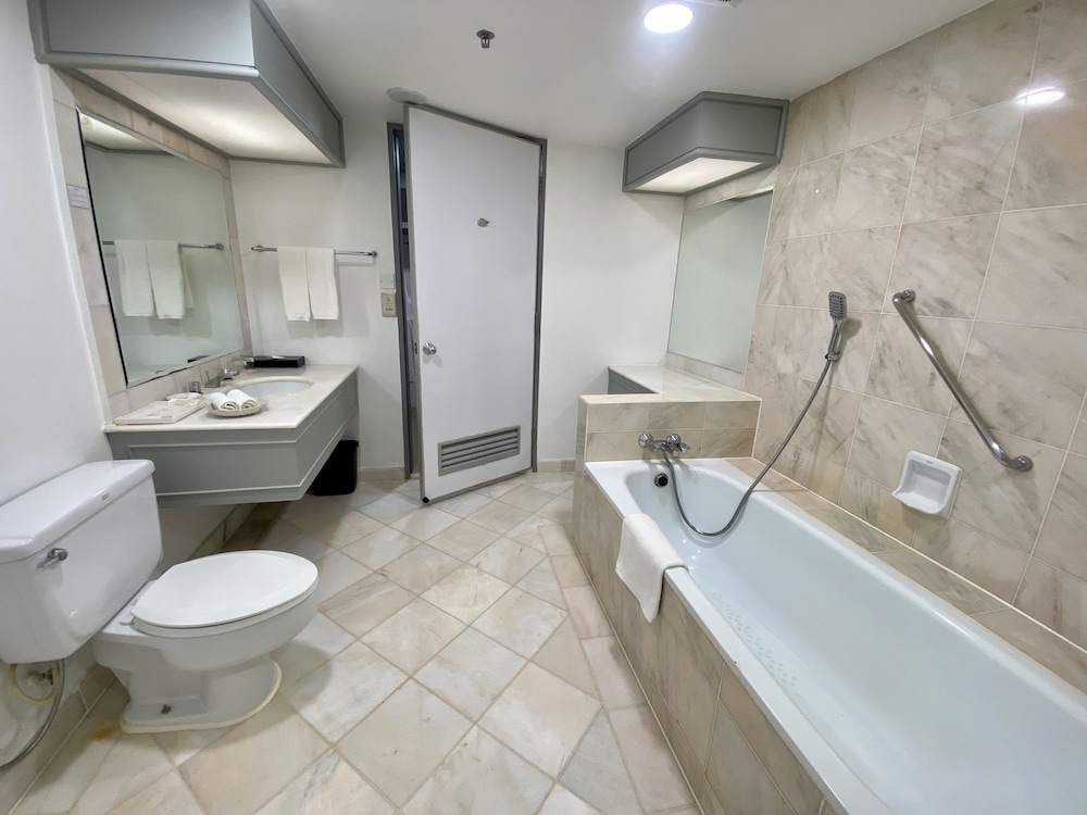 جناح تنفيذي بسرير كينج، SABAH HOTEL SANDAKAN 4/6