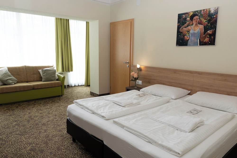 Hotel Lindenhof 23/72