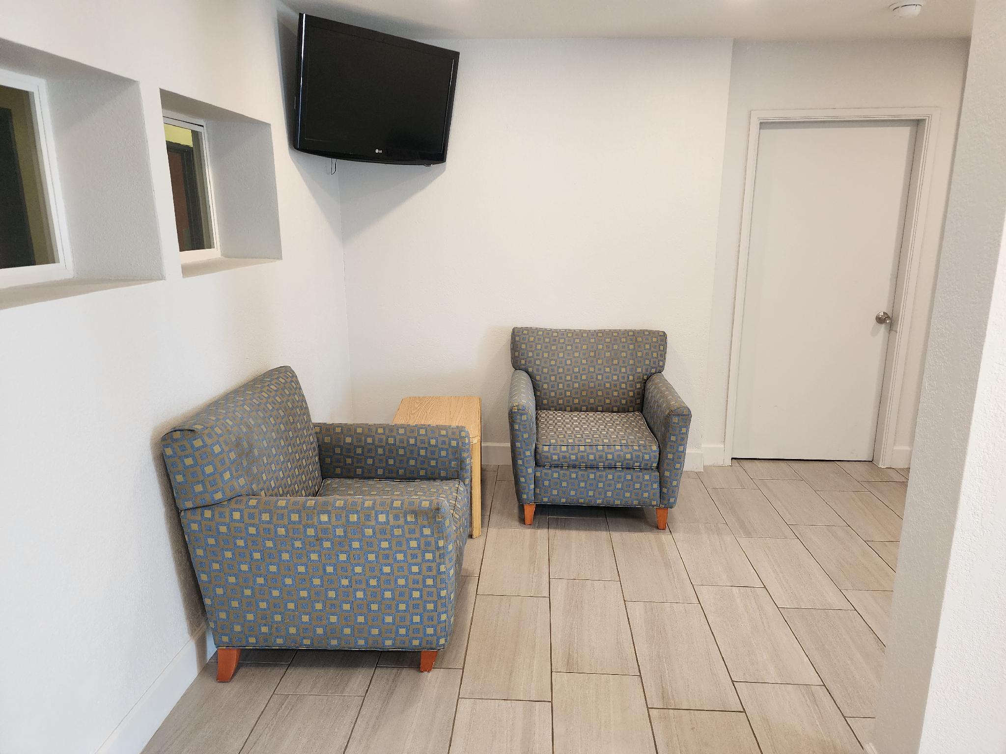 MetroParc 'nSuites 16/22