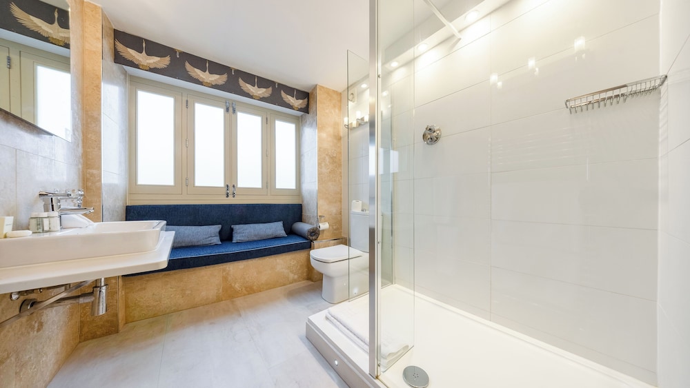 Ennios Boutique Hotel 50/50