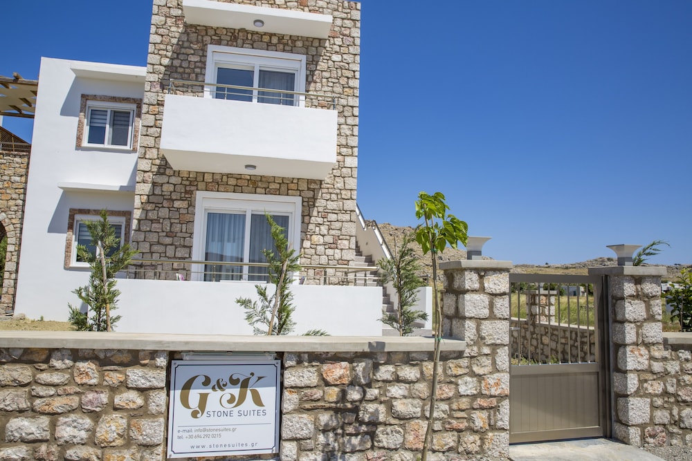 G&K Stone Suites photo1