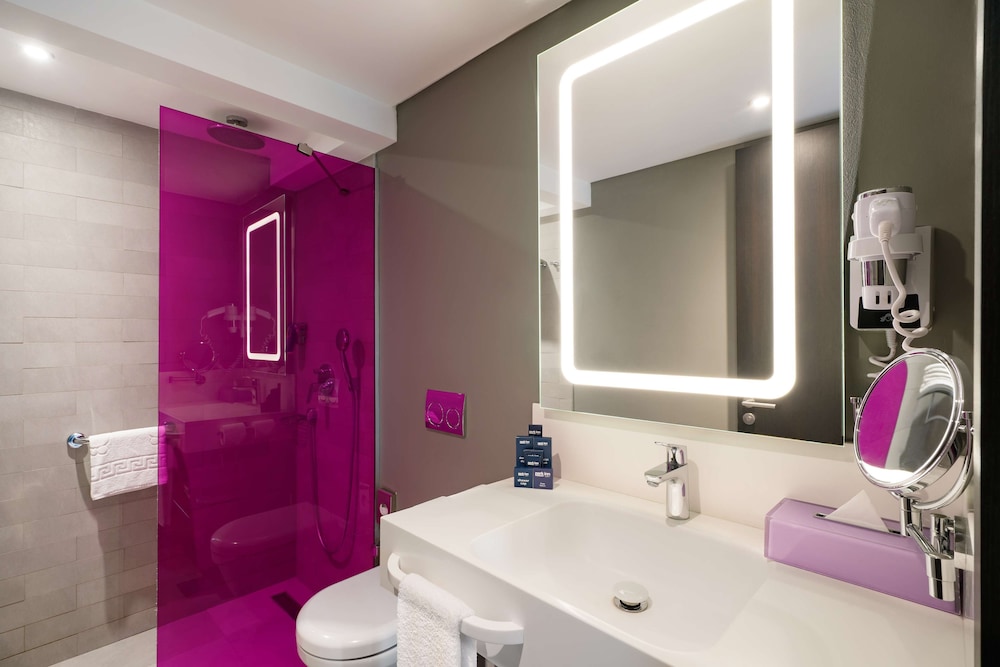 Radisson Blu Park Inn Izmir 66/67