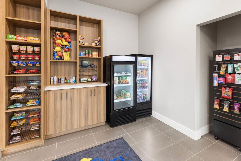 Microtel Inn & Suites by Wyndham Tooele 7/46
