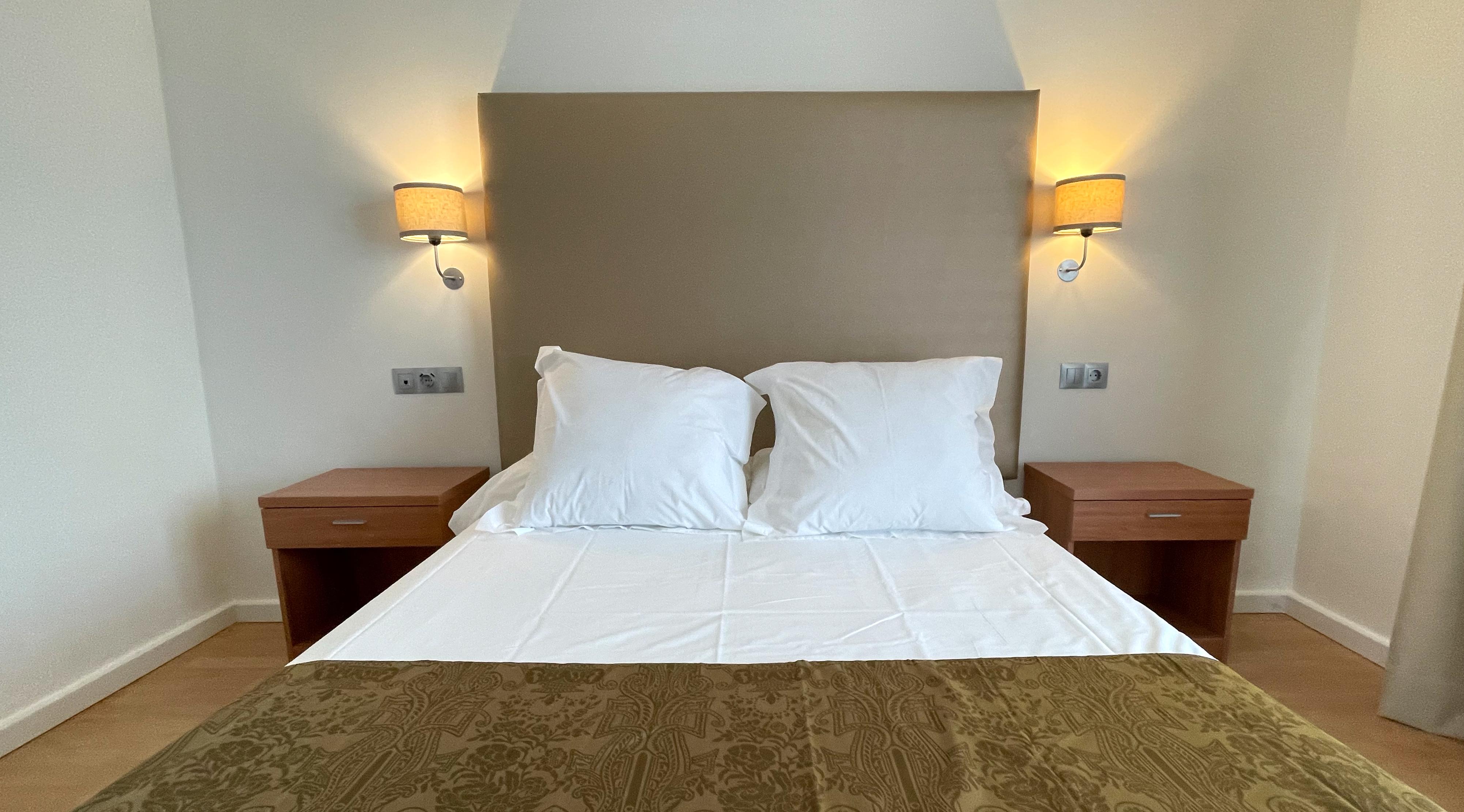 Basic, Double Bed, City View, Balcony or Terrace