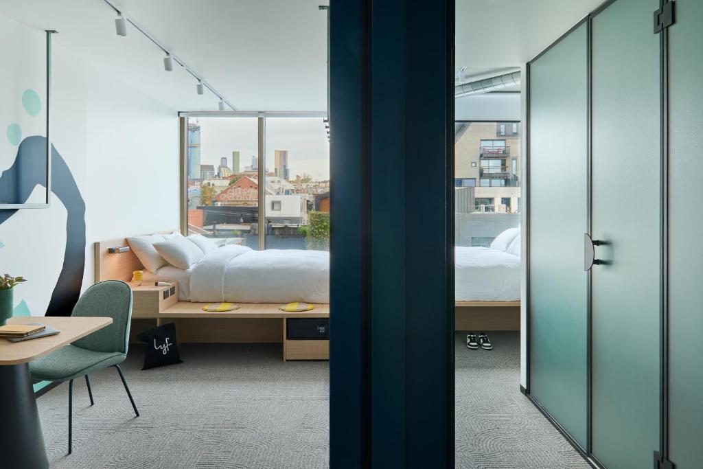 Room, 2 Queen Beds