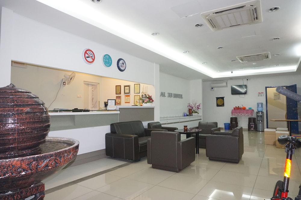 Sun Inns Hotel Laksamana 28/32