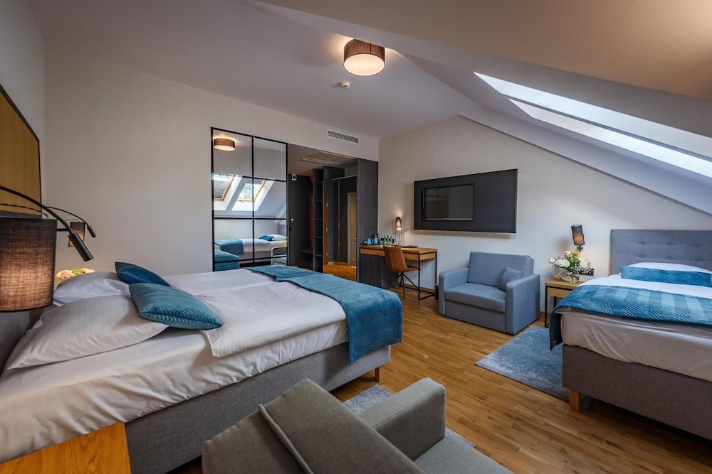 Hotel Prezydent 10/48