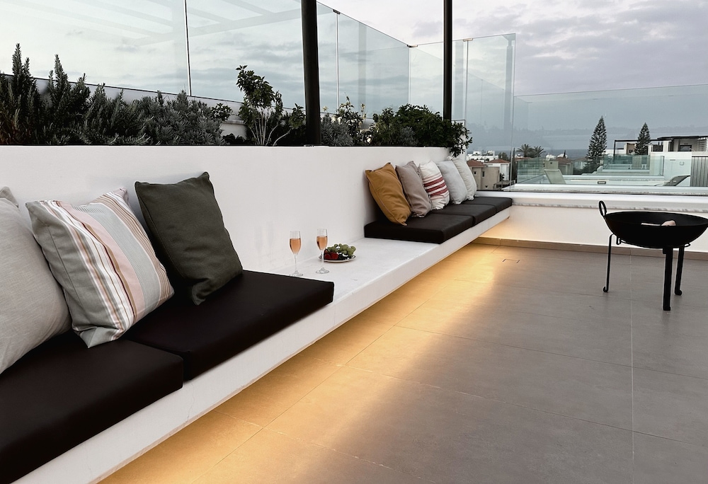 Lora Pearl Luxury Villa 18/66