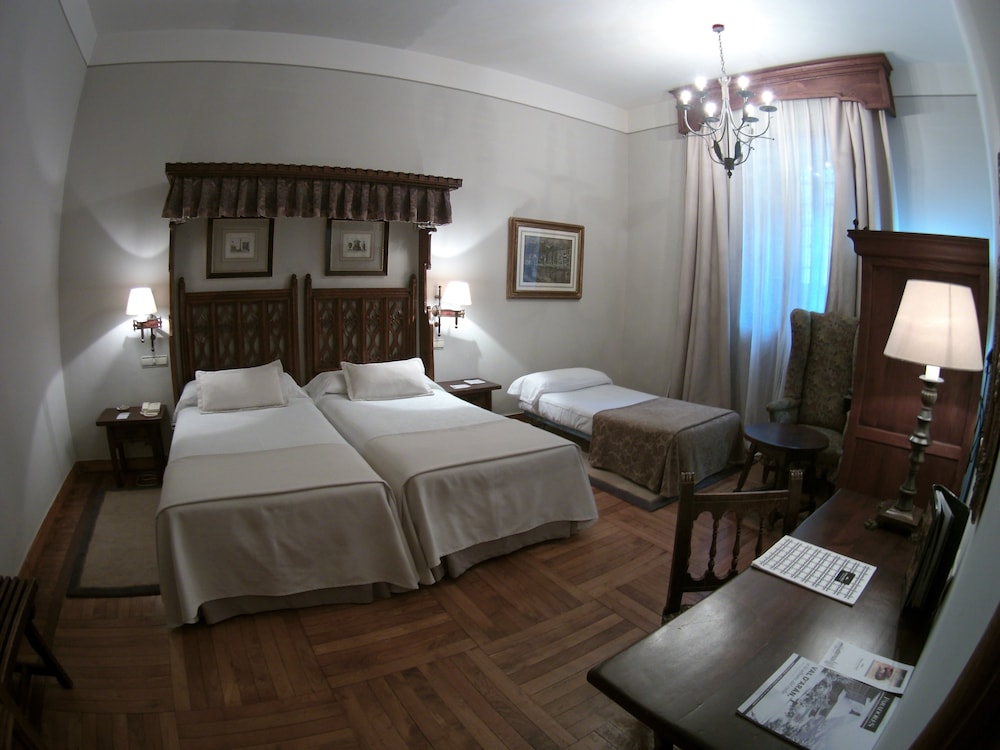 Parador de Santiago de Compostela 12/71
