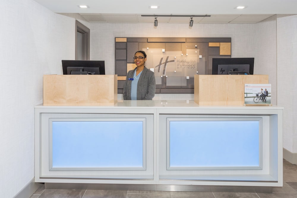 Holiday Inn Express Hopewell - Fort Lee Area, an IHG Hotel 6/40