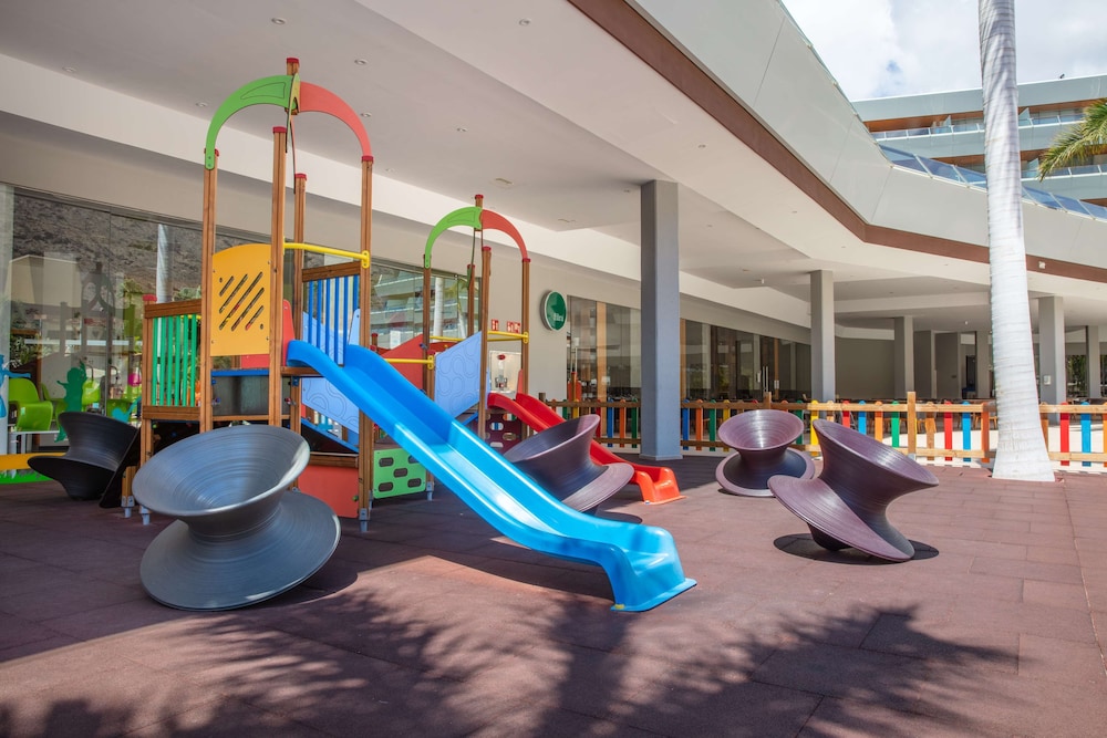Radisson Blu Resort Spa Gran Canaria Mogan 42/48