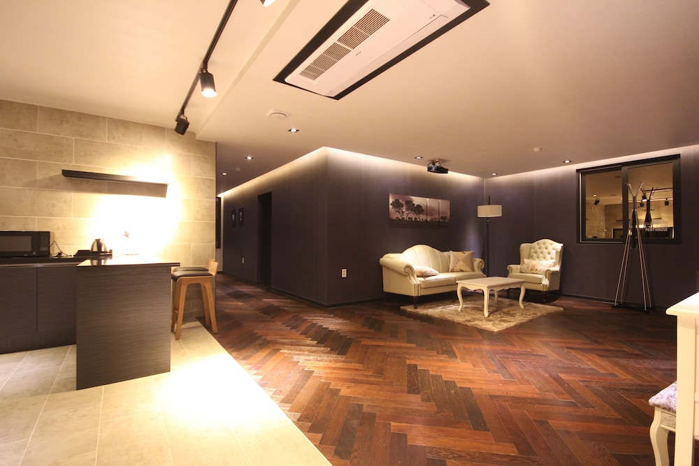 2 ヘブン ホテル(2 Heaven Hotel) 写真3