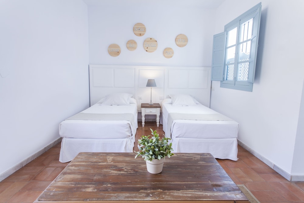 Apartamentos Suites Santa Cruz 25/52