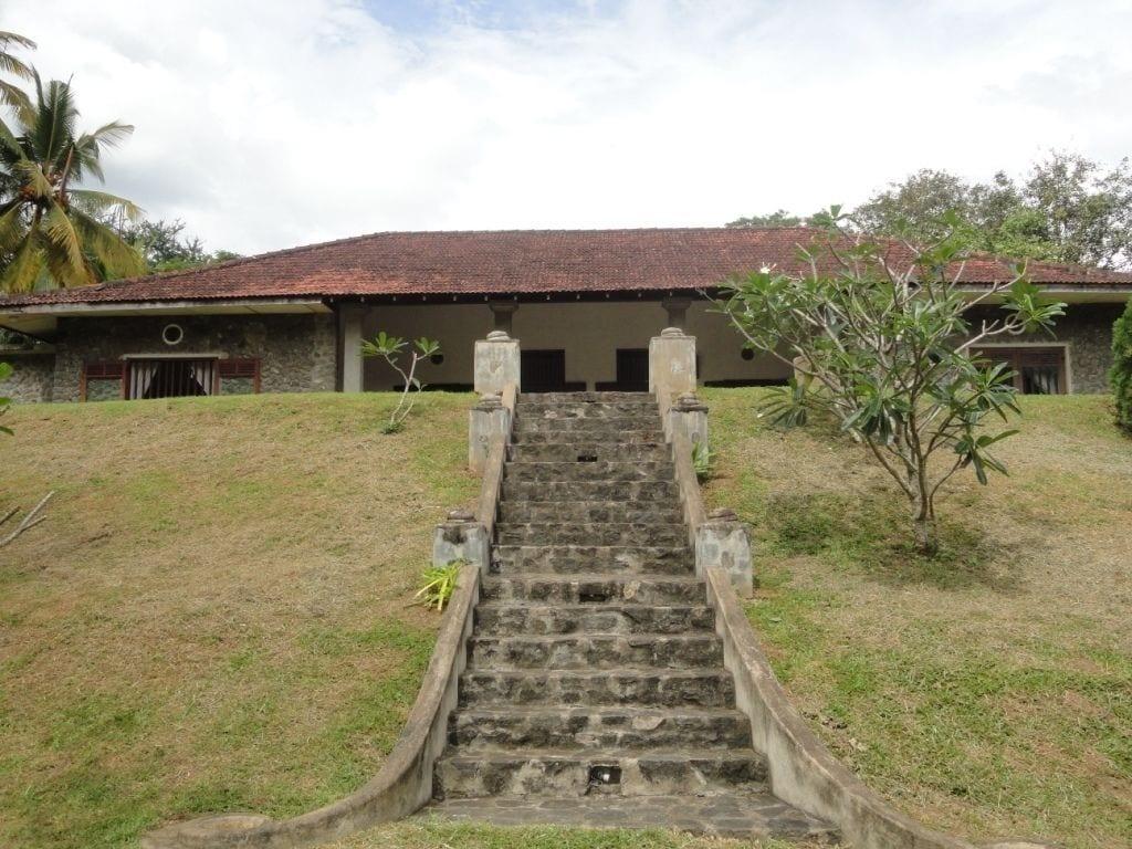Serendip Stone Hotel and Bungalow 29/41
