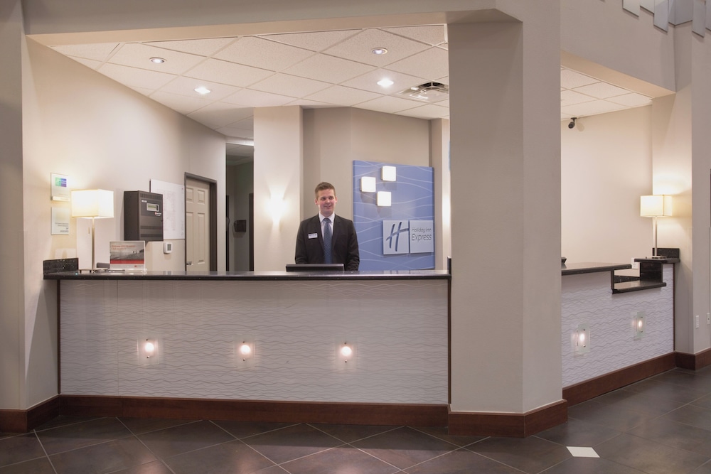 Holiday Inn Express Hotel And Suites Denver North Thornton 11/69