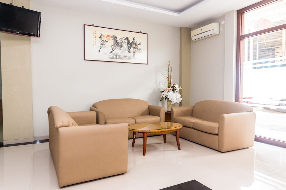 Oyo 1867 Kara Guest House 32/43