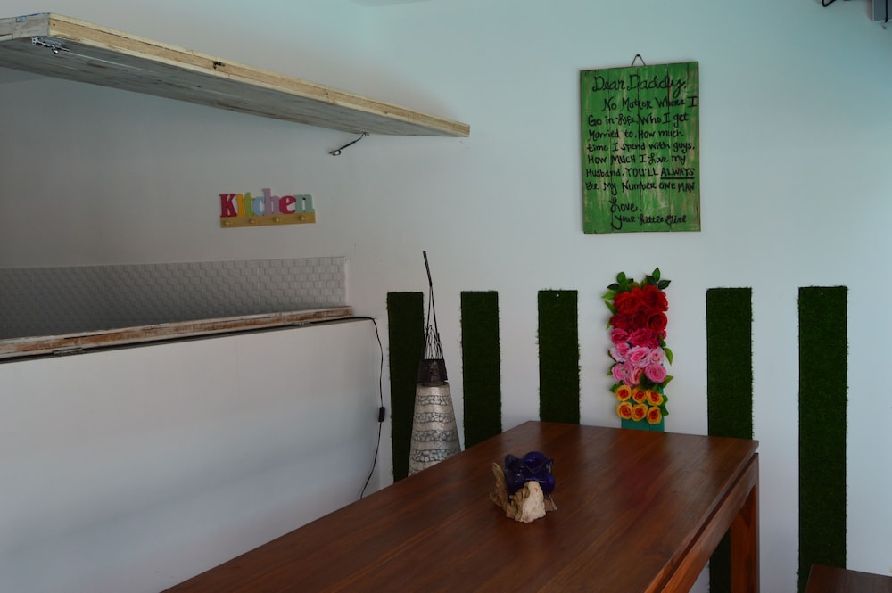 Askara Guest House - Hostel 11/75
