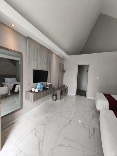 Grand Dian Hotel Bumiayu 4/16