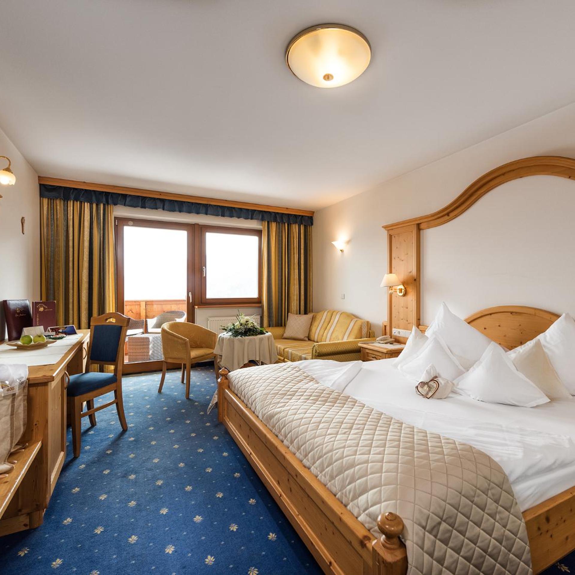 COMFORT, DOUBLE BED, BALCONY