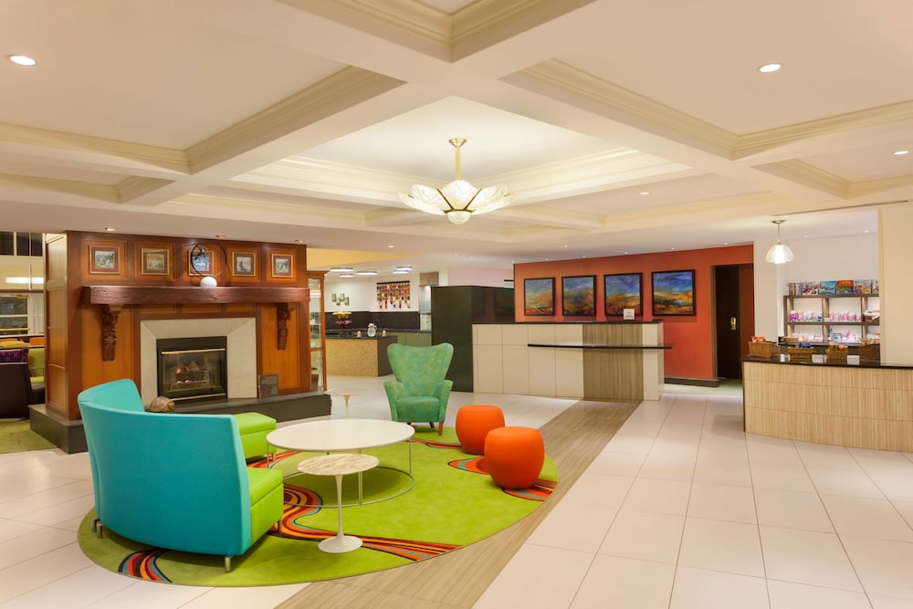Homewood Suites by Hilton Reading 40/51