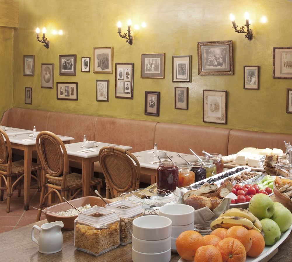 Hotel Ibrahim Pasha 29/34