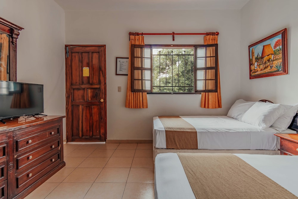 Hotel Santa Maria, Merida 12/29