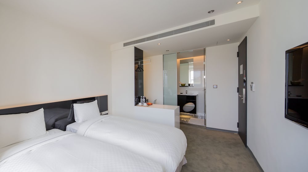 CityInn Hotel Plus Taichung Station Branch 37/73