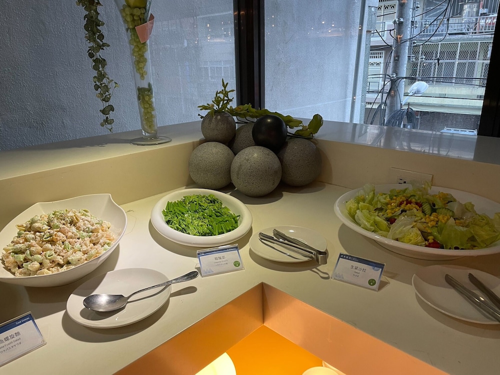 Check Inn Select Hualien Linsen 52/62