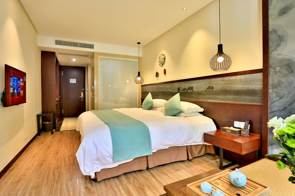Nostalgia Hotel (West lake Hangzhou) 18/60