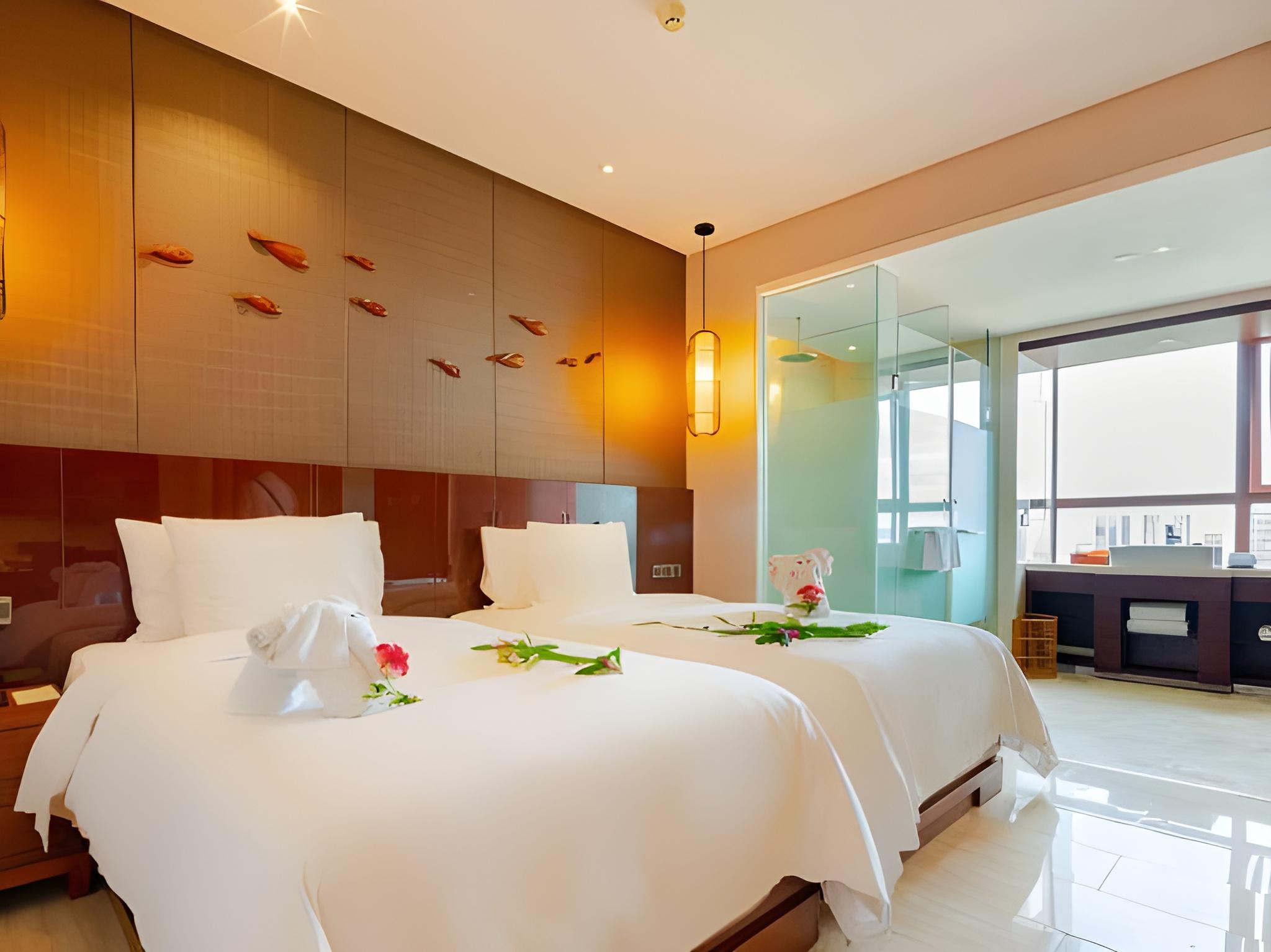 Executive, Suite, Twin Beds, with View