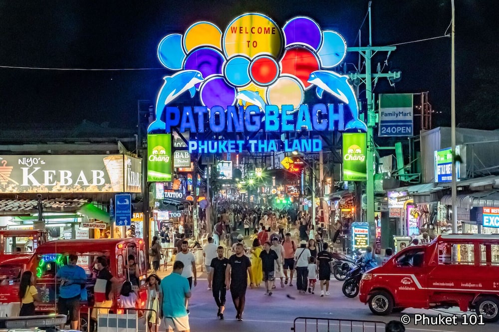 Q Victory Patong 25/30
