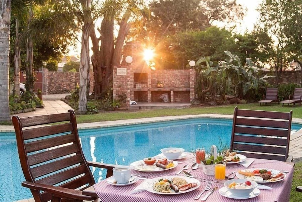 Amani Guest Lodge 26/41