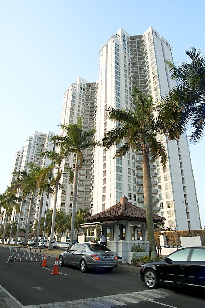 The Residences At Puri Casablanca 23/30
