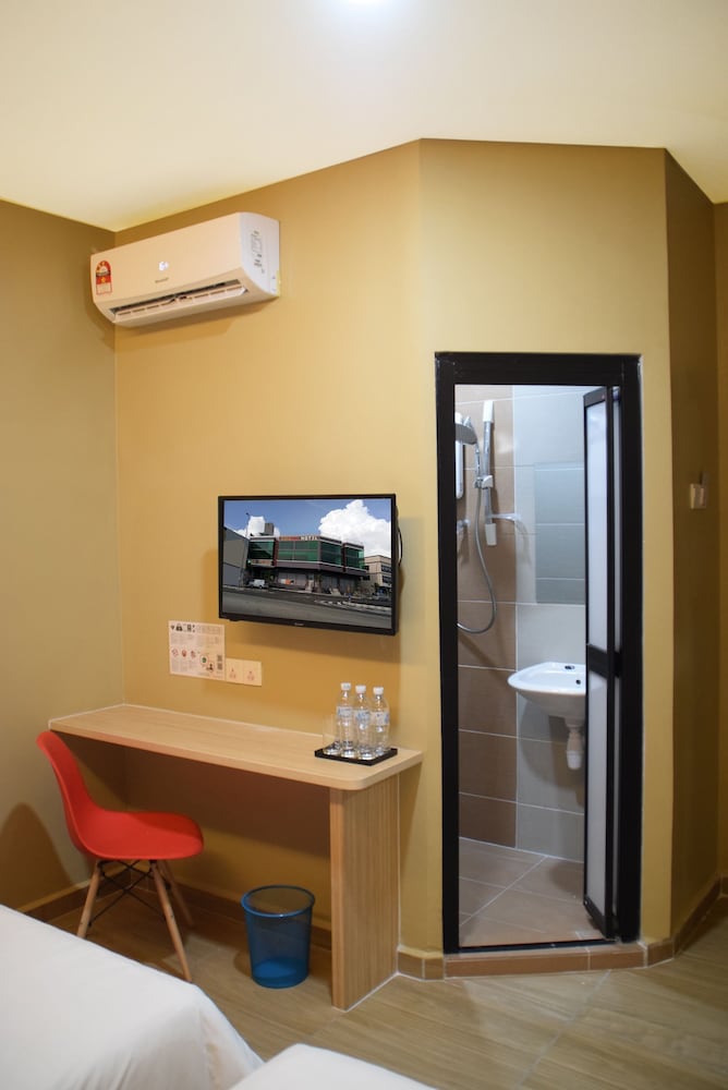 Asiago Hotel 48/50