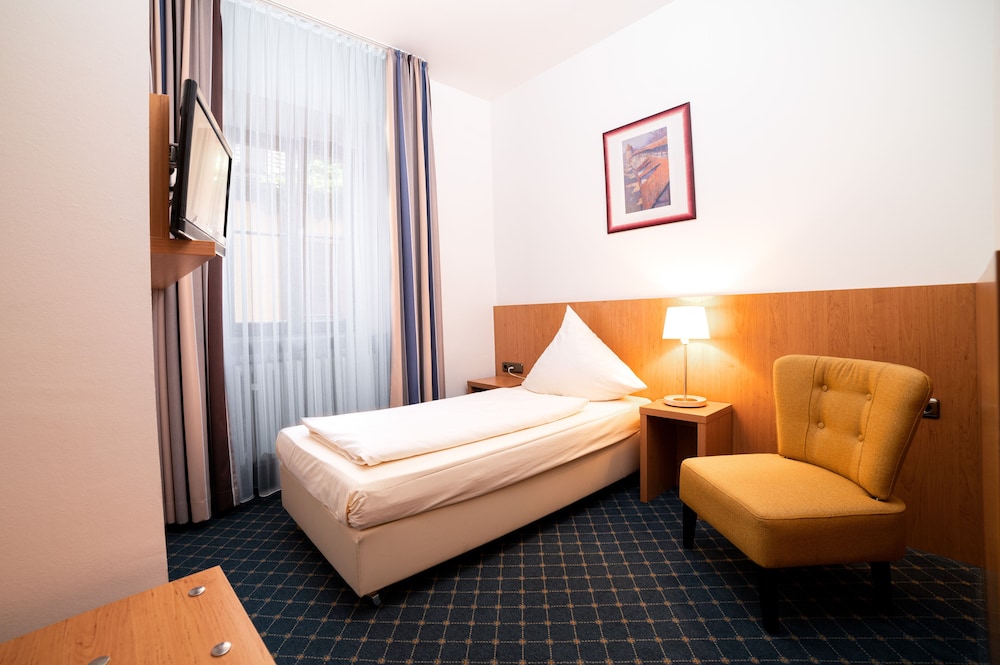Akzent Hotel SCHRANNE (ex.Schranne) 11/43