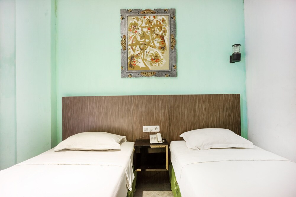 Hotel O Makassar near Losari Beach formerly Ocean View Hotel 15/21