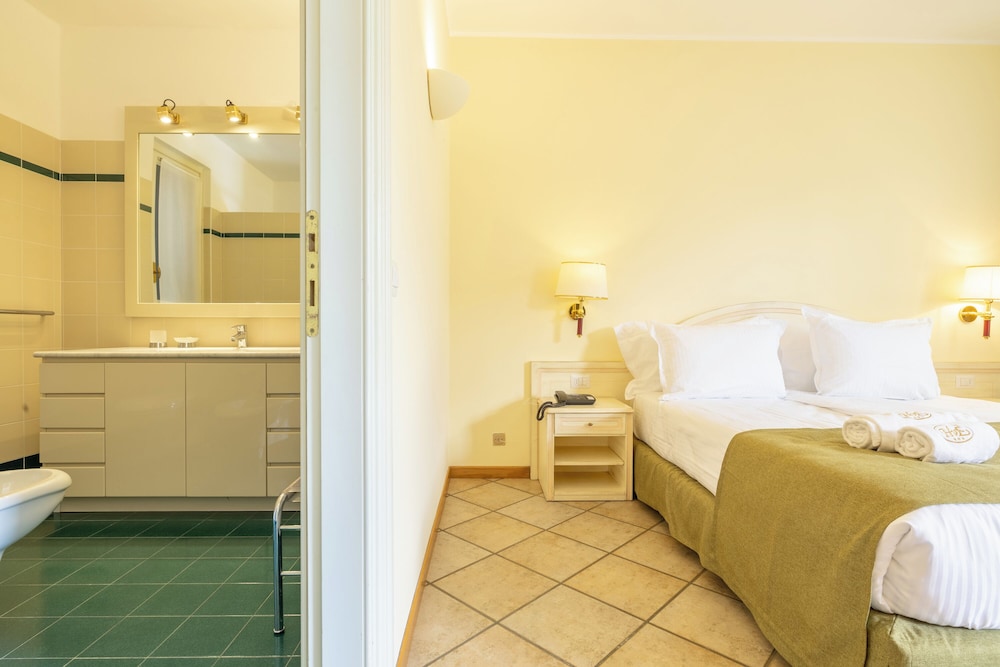 Albergo Villa Edy 48/50
