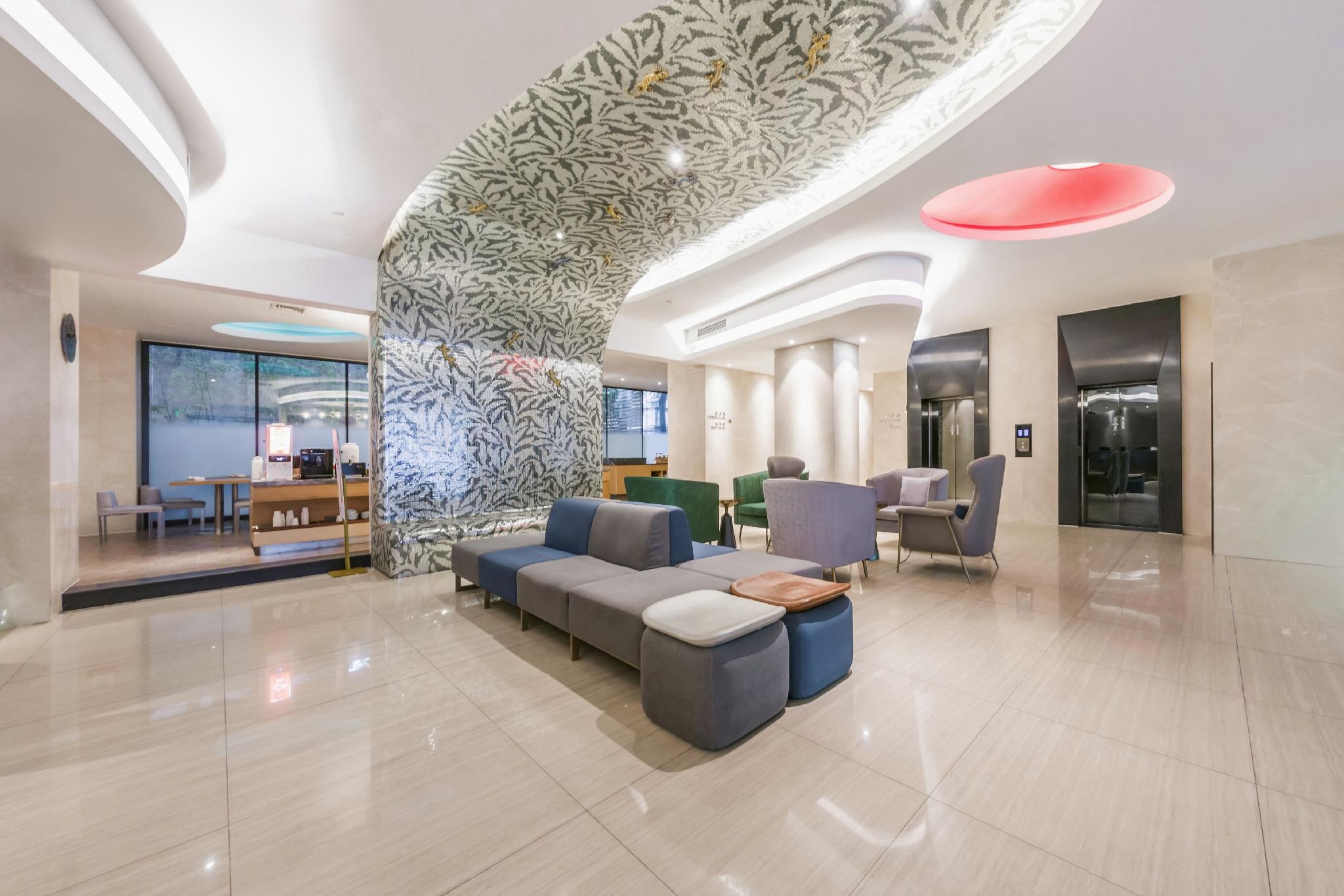 Orange Hotel Jing An 15/37