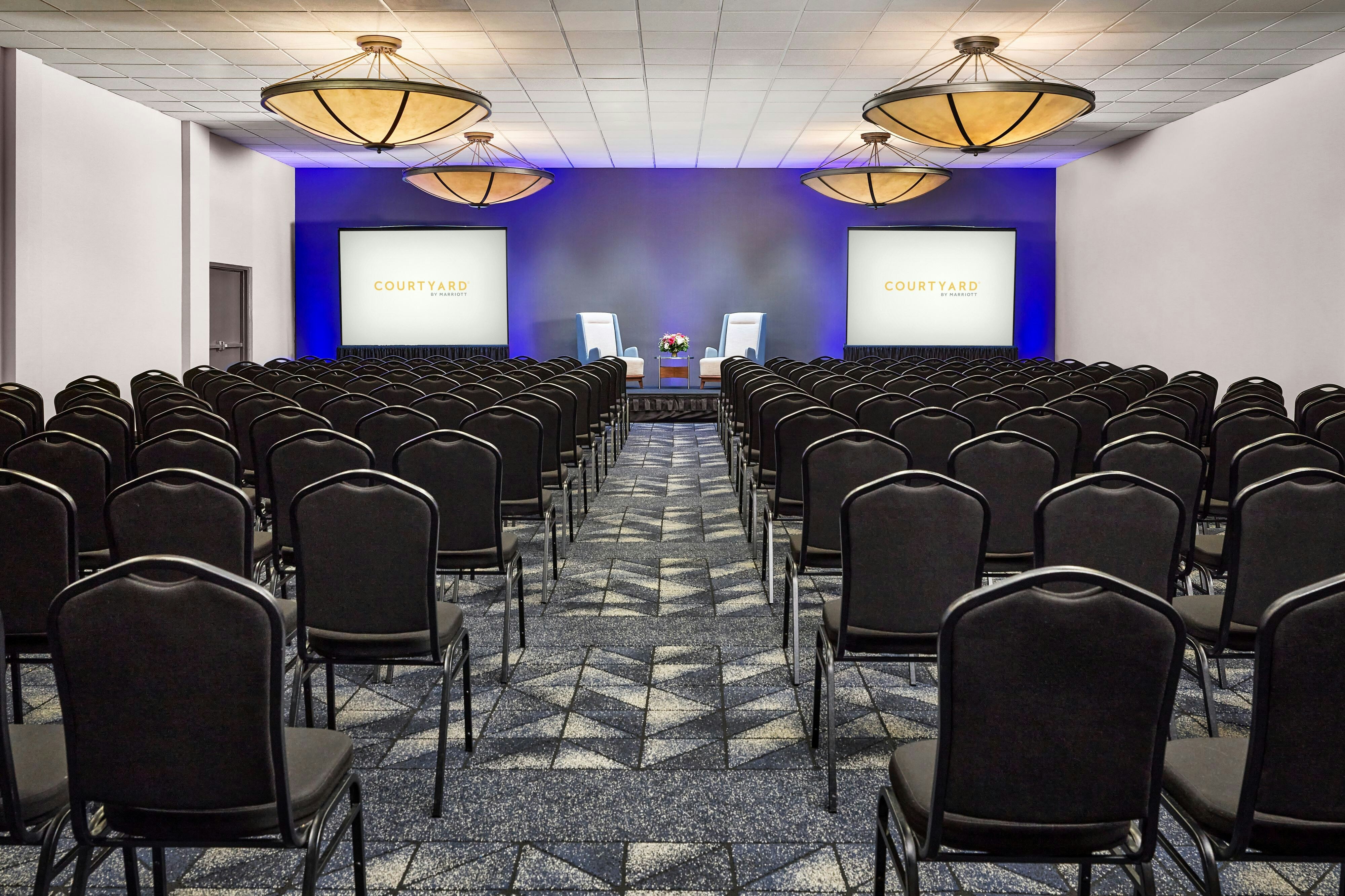 Courtyard By Marriott San Diego Mission Valley/Hotel Circle 18/26