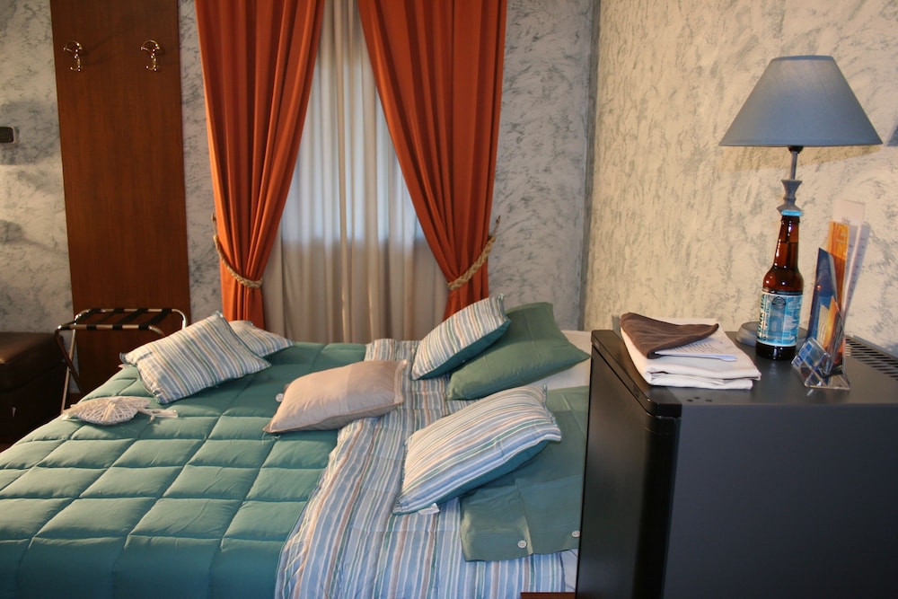 Euro House Inn Airport Hotel Residence 41/72