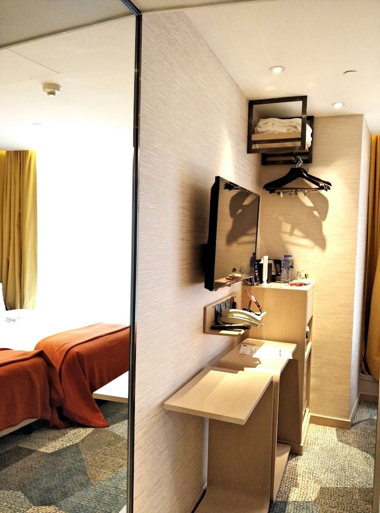 Sohotel 10/50