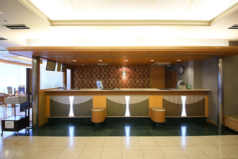 Apa Hotel Takasaki-Ekimae 8/63